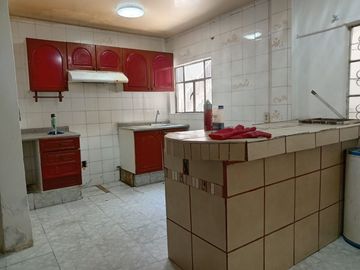 Venta Casa Agricola Oriental. Entre Av Sur 12 Y Av Sur 20