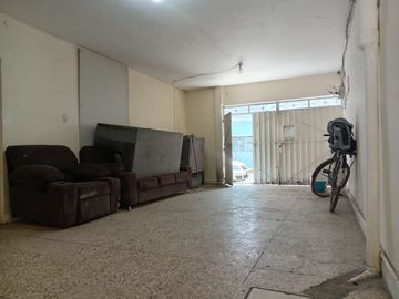 Venta Casa Agricola Oriental. Entre Av Sur 12 Y Av Sur 20