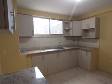venta de casa en Valle Alto via a la costa