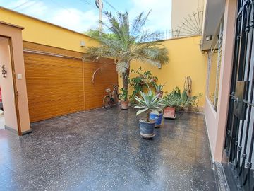 Venta Penthouse con Terraza en Luis Deucker Las Magnolias Surco