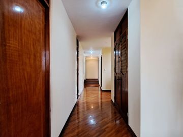 Venta Penthouse con Terraza en Luis Deucker Las Magnolias Surco
