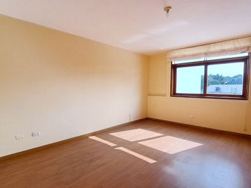 Venta Penthouse con Terraza en Luis Deucker Las Magnolias Surco