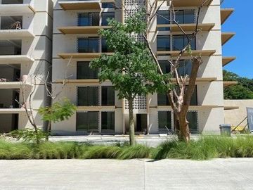 Departamentos nuevos 2 recamaras en Residencial con amenidades en el Conchal con acceso al Rio