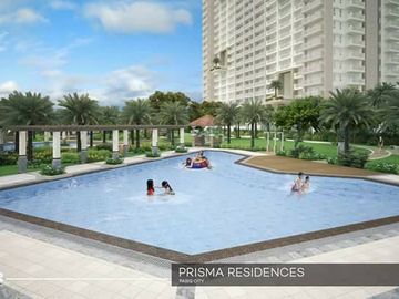 Save 2.4M! Resale 2 Bedroom Condo and Parking in Prisma Residences Pasig City Near BGC!