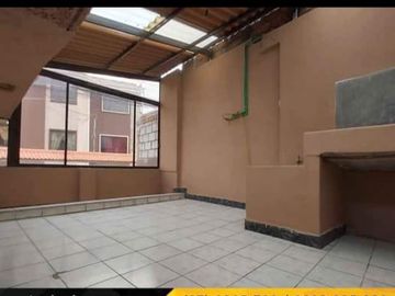 CASA COMERCIAL EN VENTA, SECTOR 