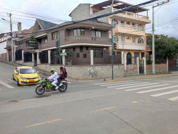 CASA COMERCIAL EN VENTA, SECTOR 