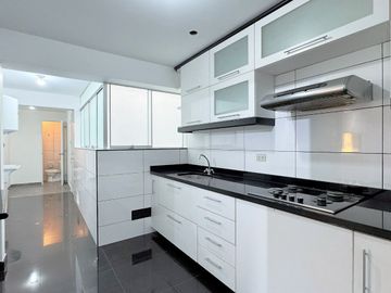 VENDO DEPARTAMENTO EN SANTIAGO DE SURCO (CERCA A UPC)
