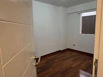 VENDO DEPARTAMENTO EN SANTIAGO DE SURCO (CERCA A UPC)