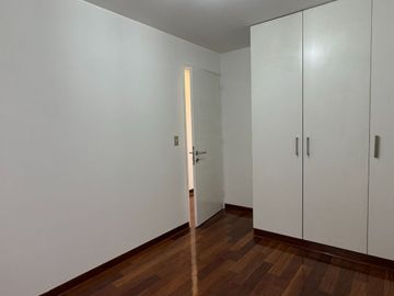 VENDO DEPARTAMENTO EN SANTIAGO DE SURCO (CERCA A UPC)