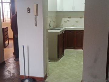 VENDO BONITA CASA EN ZONA RESIDENCIAL DE NUEVO CHIMBOTE