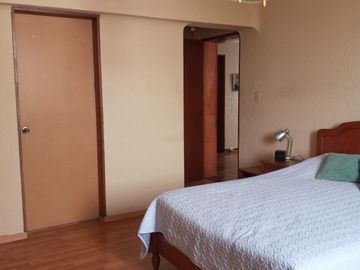 ACOGEDOR DEPARTAMENTO EN BATALLA DE SAN JUAN, SURCO
