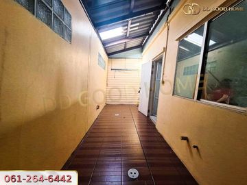 📢🏢 2-storey townhome, corner house, Pruksa Village 73, Economic Road, Samut Sakhon, ready to move in