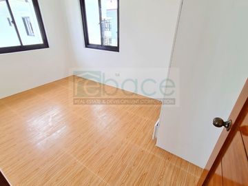 5Bedroom Accessible Single Detached House and Lot in Tanauan City - near Exit!