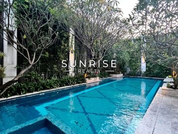 Rumah MEWAH Design Classic Dijual Di Cipete Jakarta Selatan