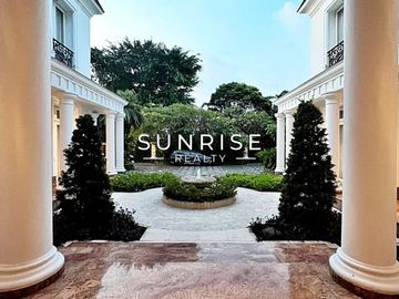 Rumah MEWAH Design Classic Dijual Di Cipete Jakarta Selatan