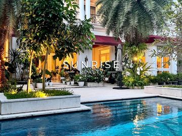 Rumah MEWAH Design Classic Dijual Di Cipete Jakarta Selatan