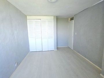 ESPLÉNDIDO DEPARTAMENTO, EN MAGNÍFICA UBICACIÓN.