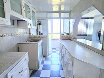 ESPLÉNDIDO DEPARTAMENTO, EN MAGNÍFICA UBICACIÓN.