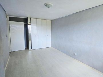 ESPLÉNDIDO DEPARTAMENTO, EN MAGNÍFICA UBICACIÓN.