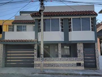 Casa de venta en Otavalo, ciudadela Imbaya