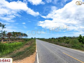 📢Land with buildings Teacher Panya Farm Shrimp Pond 78 rai 5 sq m, Nong Chok Subdistrict, Tha Yang District