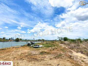 📢Land with buildings Teacher Panya Farm Shrimp Pond 78 rai 5 sq m, Nong Chok Subdistrict, Tha Yang District