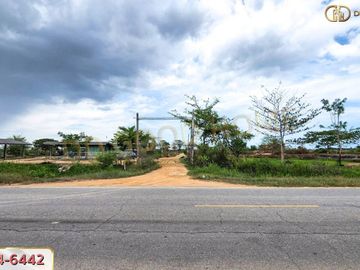 📢Land with buildings Teacher Panya Farm Shrimp Pond 78 rai 5 sq m, Nong Chok Subdistrict, Tha Yang District
