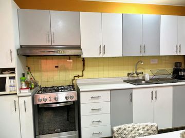 CASA PUEBLO LIBRE ESPALDA AVENIDA SUCRE CERCA A PARQUE