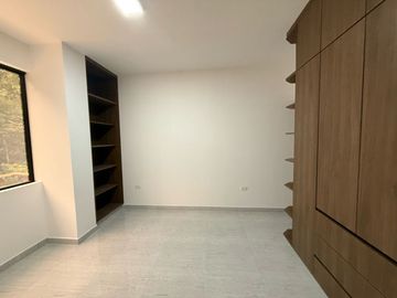 VENTA DE CASA EN CLUB PRIVADO CIUDAD CELESTE POR EL HOSPITAL SANTO DOMINGO