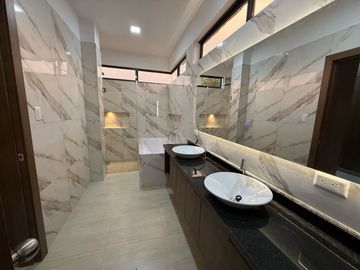 VENTA DE CASA EN CLUB PRIVADO CIUDAD CELESTE POR EL HOSPITAL SANTO DOMINGO