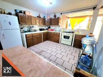 VENTA DE CASA COL. PRIMO TAPIA