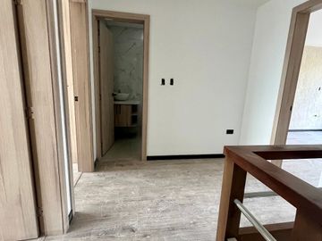HERMOSAS CASAS CON AREA VERDE DE VENTA, Sector Plásticos Rival Ricaurte C1262