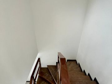HERMOSAS CASAS CON AREA VERDE DE VENTA, Sector Plásticos Rival Ricaurte C1262
