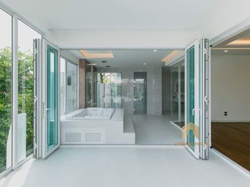 Newly modern luxury pool villas house in housing project nearb Kad Farang Village