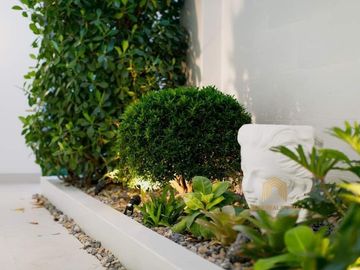 Newly modern luxury pool villas house in housing project nearb Kad Farang Village