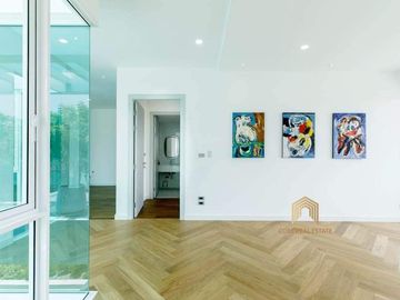 Newly modern luxury pool villas house in housing project nearb Kad Farang Village