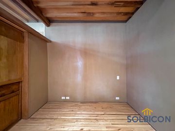 HERMOSA SUITE EN LA CALLELARGA