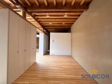 HERMOSA SUITE EN LA CALLELARGA