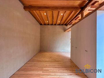 HERMOSA SUITE EN LA CALLELARGA