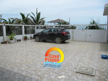 Venta Casa Playas nueva con vista al mar, via Data Posorja.