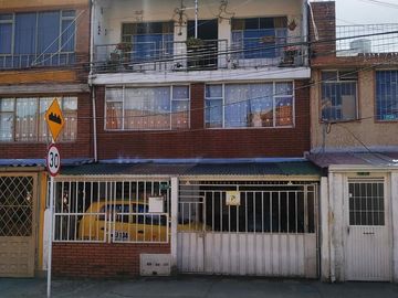 Venta Casa Gustavo Restrepo 311M2 Renta