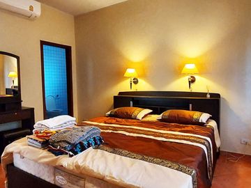 Villa in undisturbed location in well maintained Sunflower, Mae Phim, Rayong