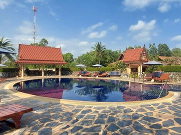 Villa in undisturbed location in well maintained Sunflower, Mae Phim, Rayong