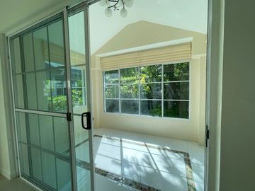 Sale with Tenant 3 bedrooms Single House Baan Nantawan On Nut Rama 9