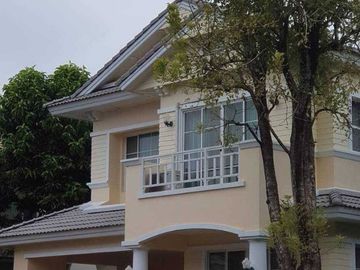 Sale with Tenant 3 bedrooms Single House Baan Nantawan On Nut Rama 9