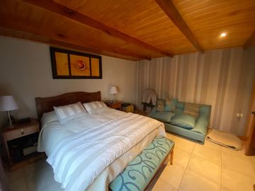 VENDE CASA 3D 1B 2E EN VILLA LOS NOGALES, TALCA