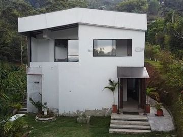 VENTA DE CASA FINCA LA TABLAZA, LA ESTRELLA