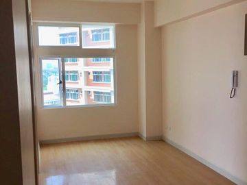 Rent to own ready for occupancy 2 bedroom peninsula garden midtown homes near sta ana roxas blvd ermita malate Makati pedro gil leon guinto
