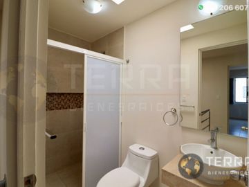 🚨SE VENDE CASA🏡 Cantera Residencial Villa Marino CelayaOPORTUNIDAD es el modelo más Solicitado del fraccionamiento.