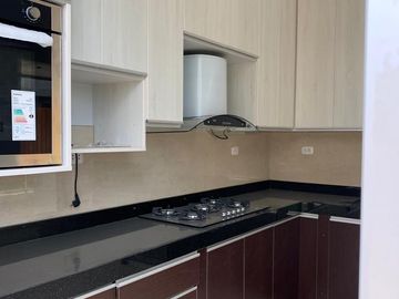 VENDO CASA DE ESTRENO EN CONDOMINIO EXCLUSIVO  DE CLUB HOUSE DE MIRAFLORES, CASTILLA